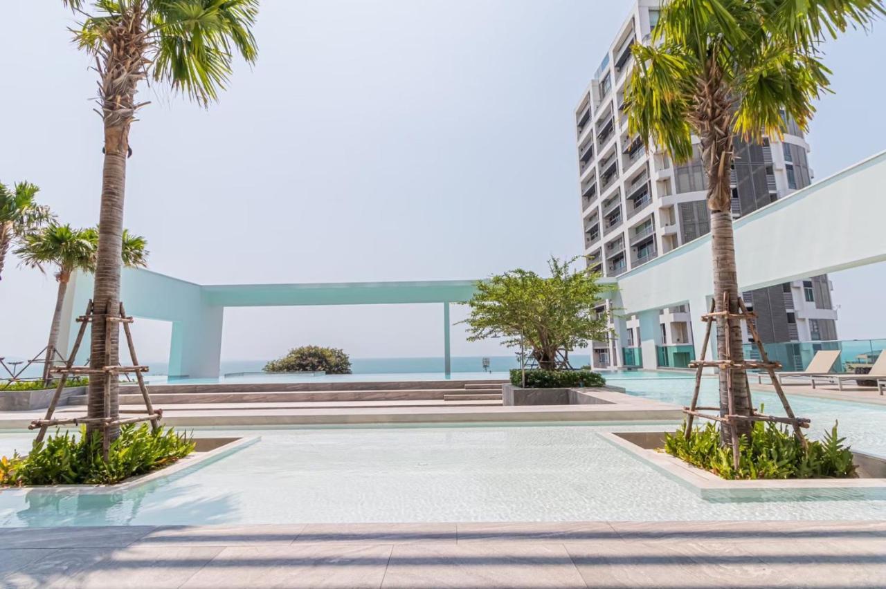 Aeras Beachfront Condominium Jomtien Beach Εξωτερικό φωτογραφία